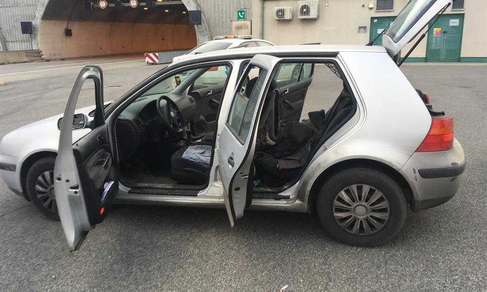 2020-12-4-1357Konopí1 (002).jpg